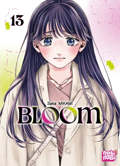 Couverture de The Fragrant Flower Blooms with Dignity, Tome 13